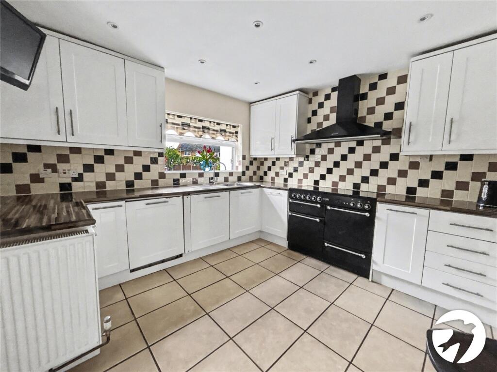 The Grove, Sidcup, Kent, DA14 photo 2
