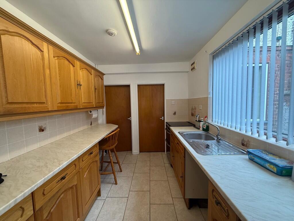 House in Mansfield, Meden Vale, Warsop - View 3