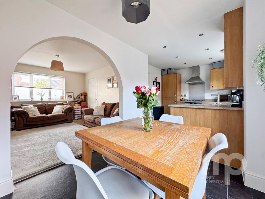 House in South Norfolk, Wymondham - View 4