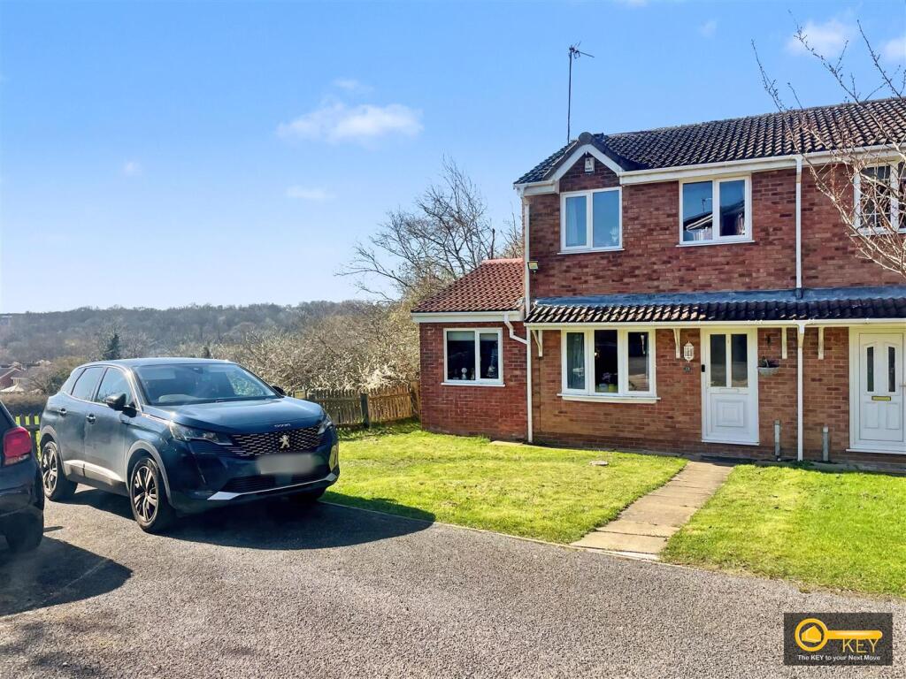Main image of property: Chaucer Drive, Galley Common, Nuneaton