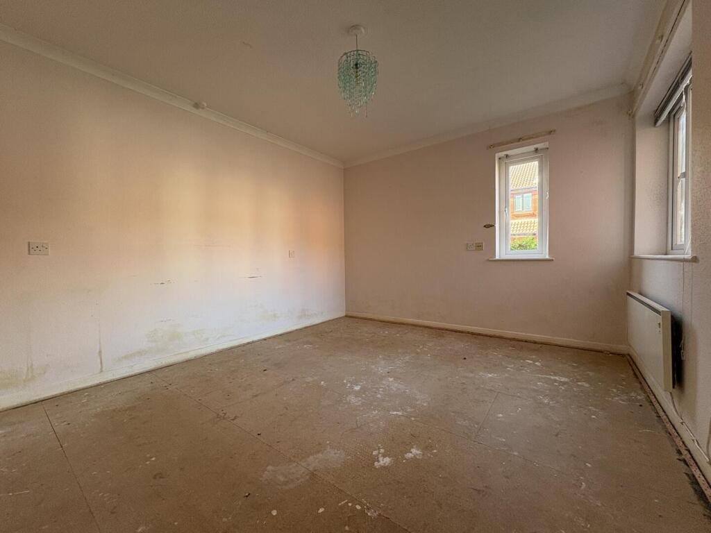 Apartment in Taunton - More