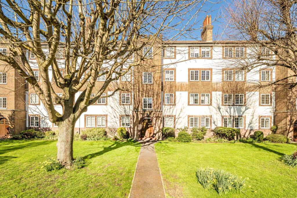 Main image of property: Kew Road, Kew