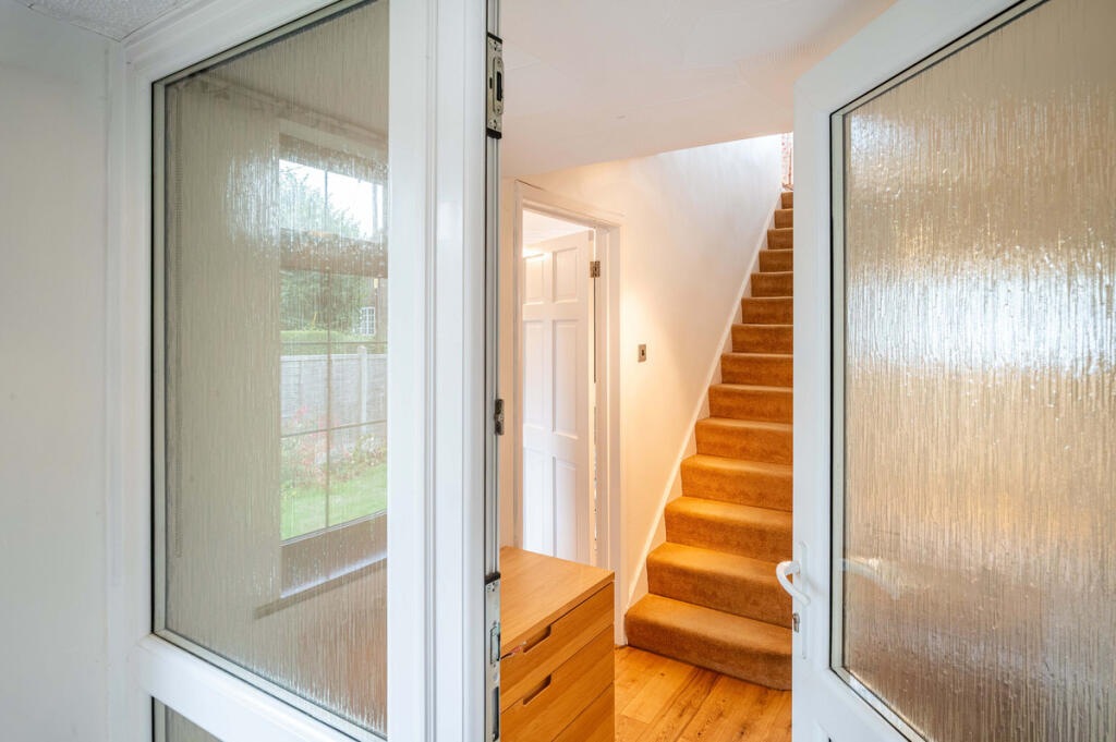 House in Spencers Wood, Ryeish Green, Shinfield - View 4