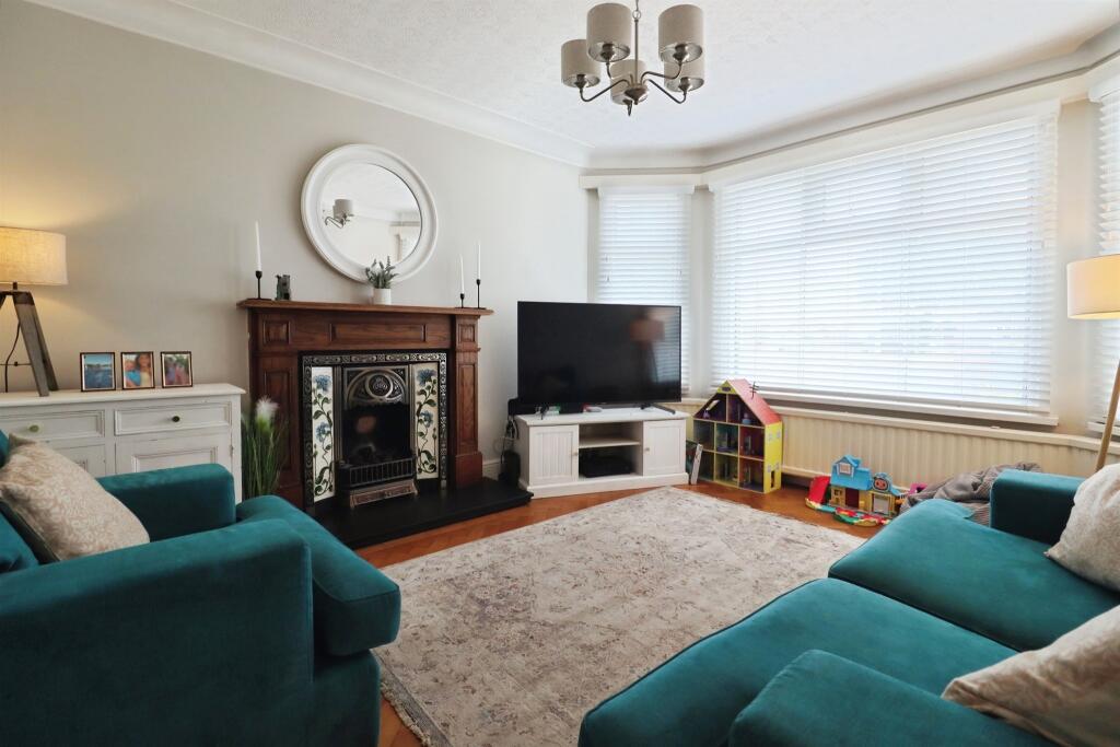 House in Cardiff - View 3