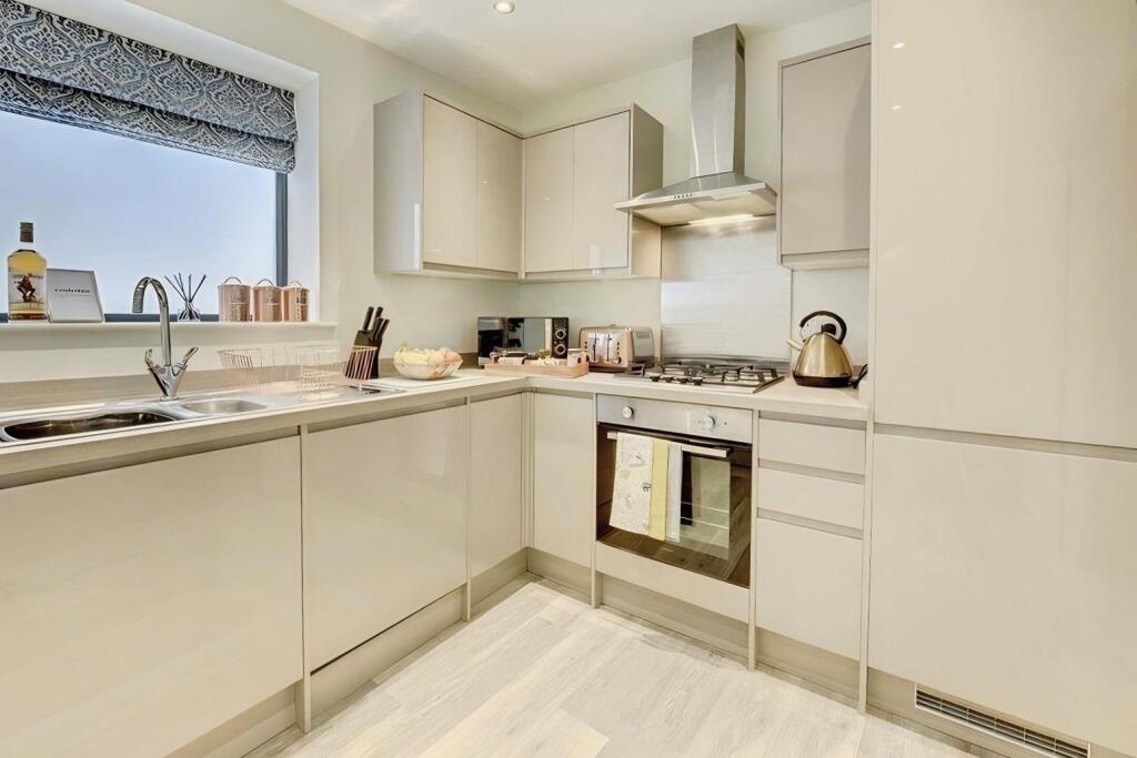 Fern Road, Harrogate photo 2
