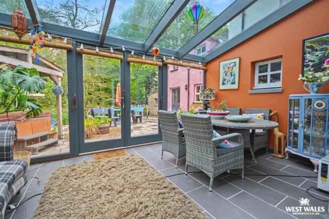 Sun room