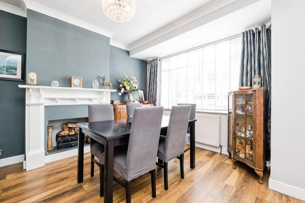 House in Romford - View 4
