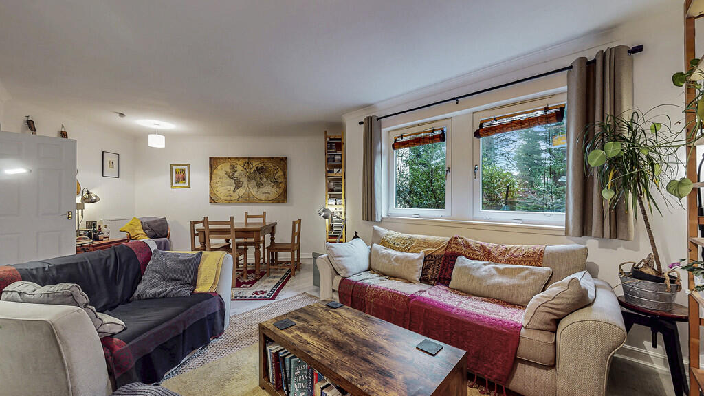 Kelvindale Gardens, Kelvindale - View 2