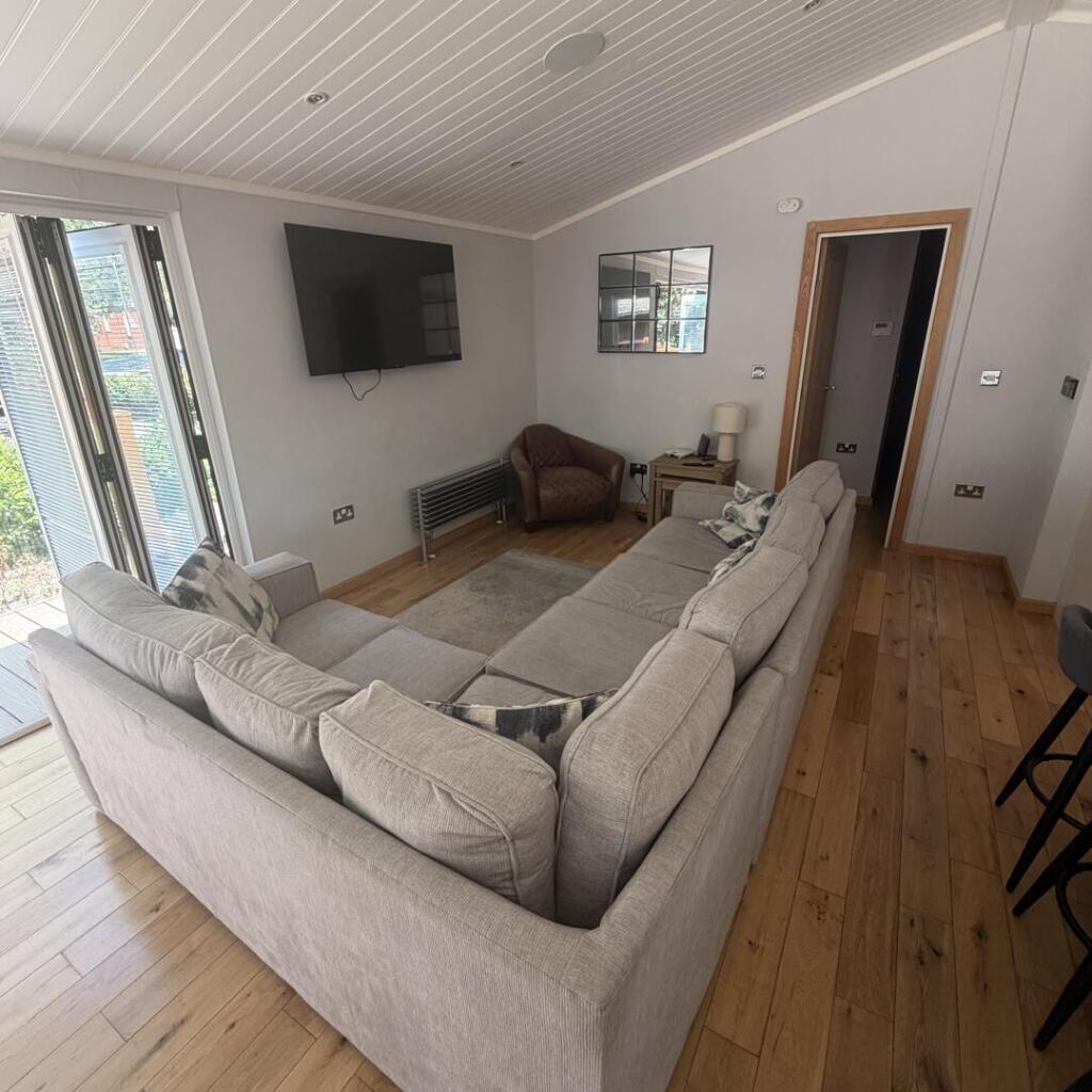 White Cross Bay Holiday Park & Marina, Ambleside Road, Windermere, LA23 1LF photo 4