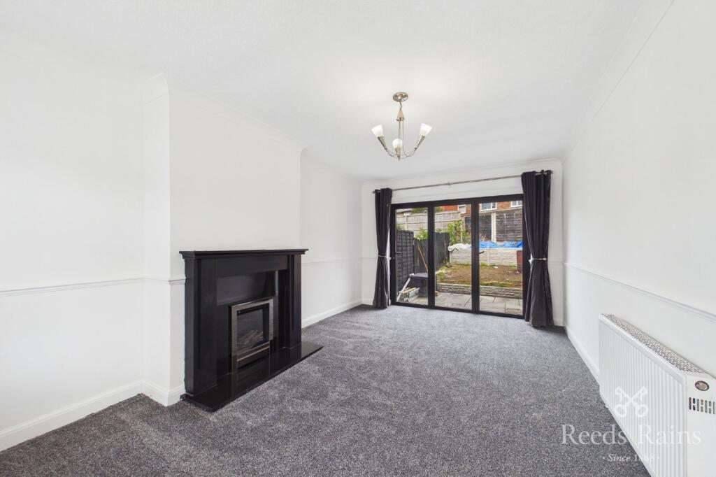 House in Salford, Swinton Park - View 3