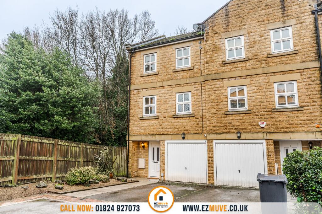 Main image of property: Wellfield Mews, Staincliffe, WF13