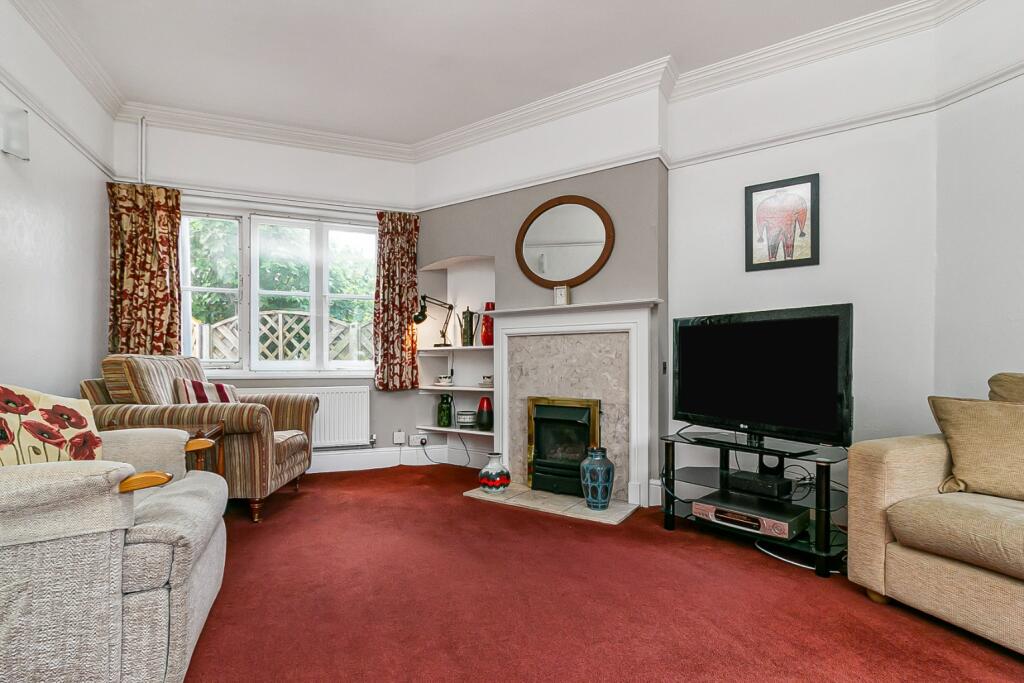 Norton Way South,  Letchworth Garden City photo 4