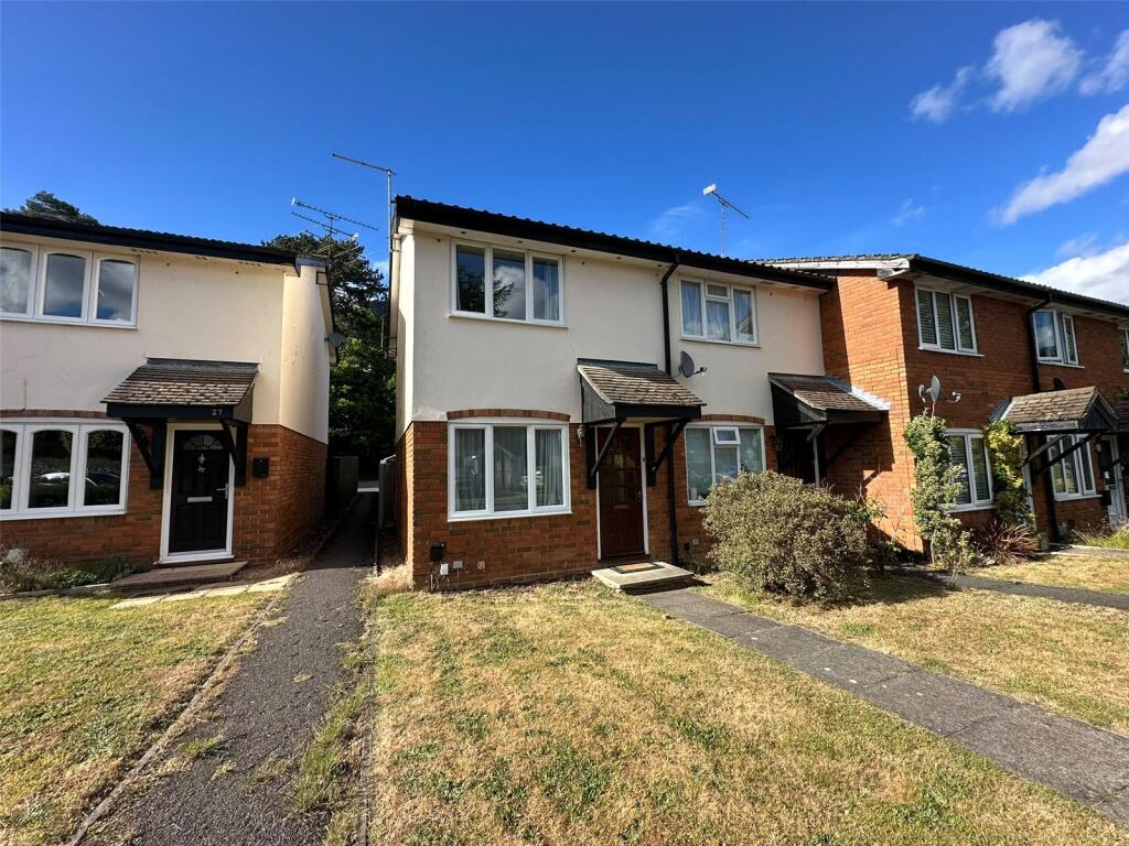 Main image of property: Kingfisher Close, Farnborough, Hampshire, GU14