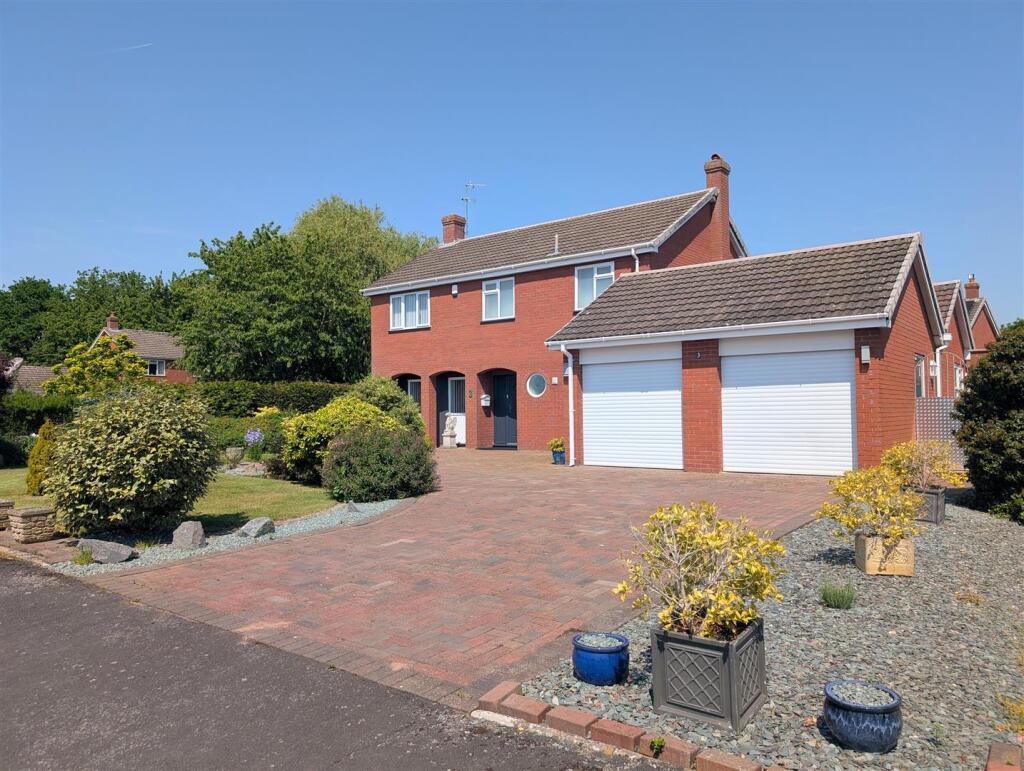 Main image of property: 3 Newtown Gardens, Newtown, Baschurch, Shrewsbury, SY4 2HF