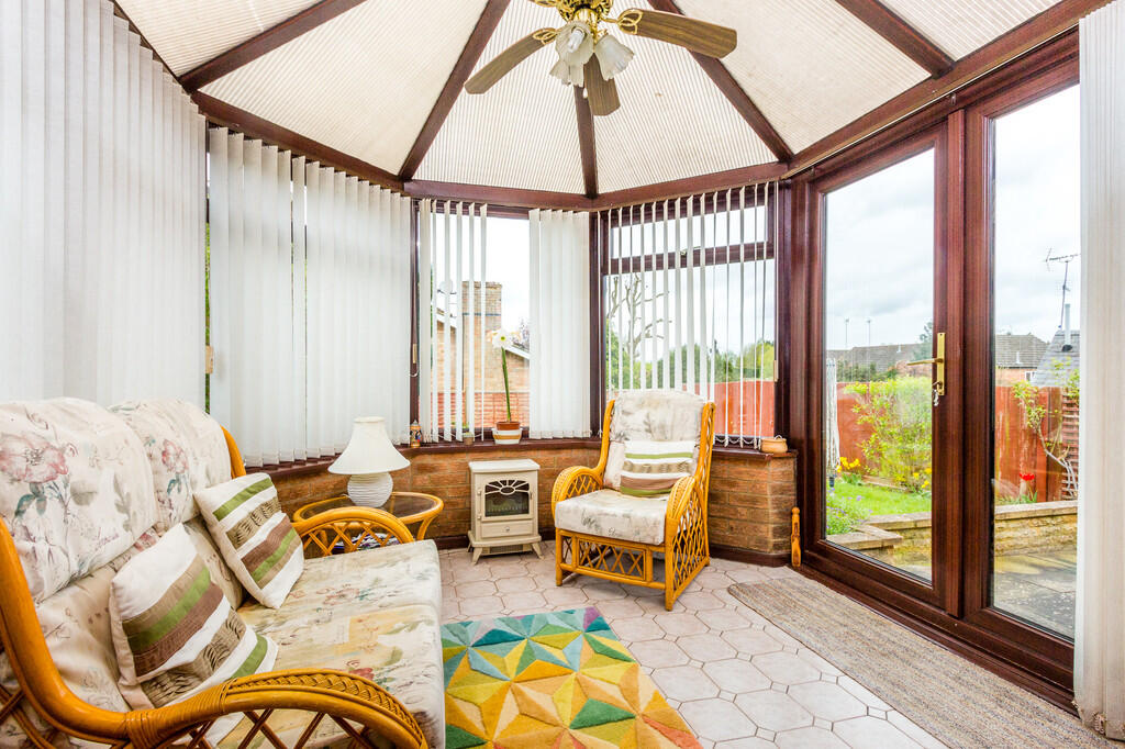 House in Wymington, Bedford - View 5
