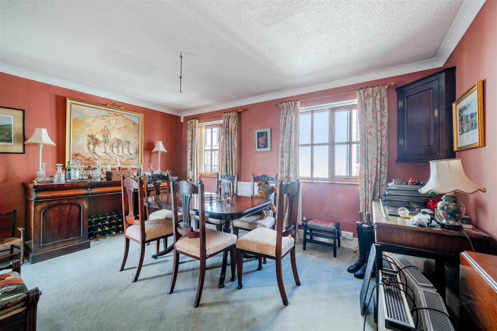 Hollam Drive, Dulverton photo 3