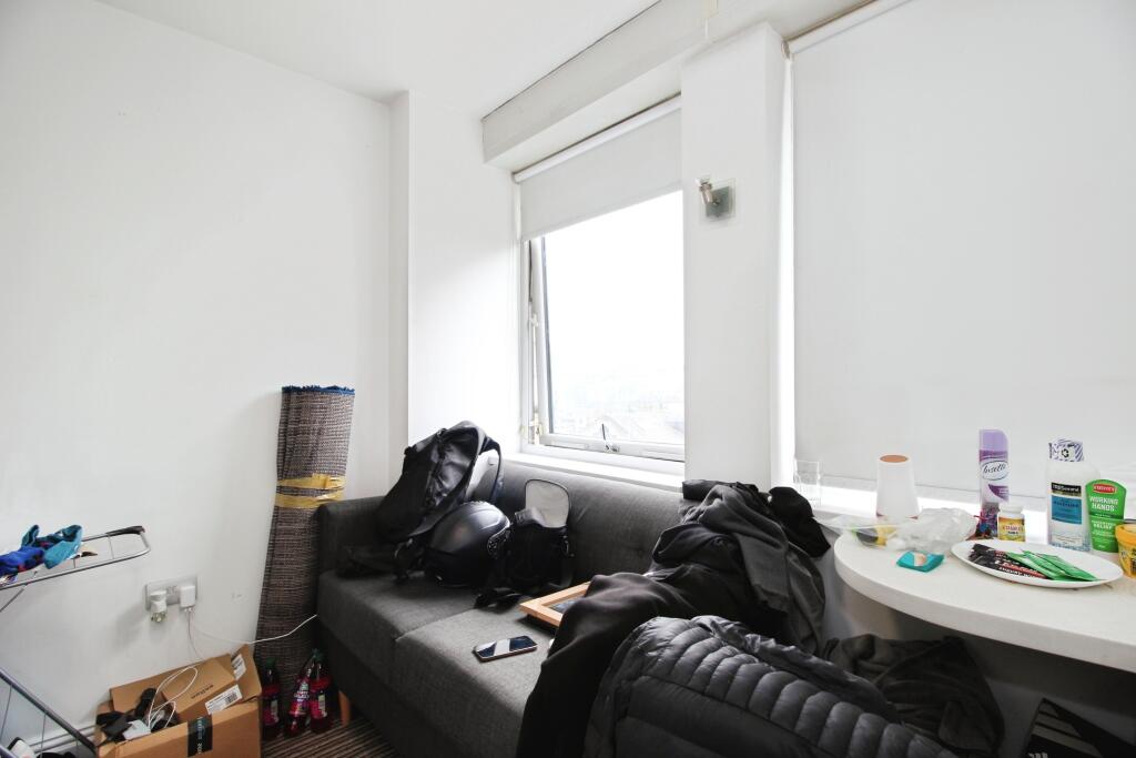 Additional image 8 of 178 Sunbridge Road, Bradford, BD1