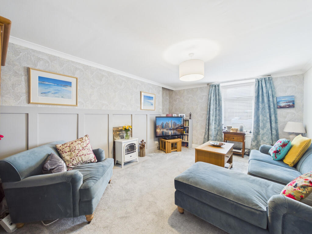 Main image of property: 26 Queen Street, Coupar Angus, Perthshire, PH13