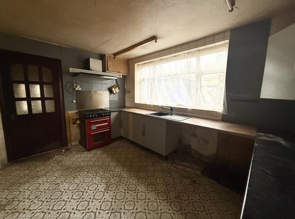 Main image of property: 50 Sherwin Road, Stoke-On-Trent, Staffordshire ST6 7BQ