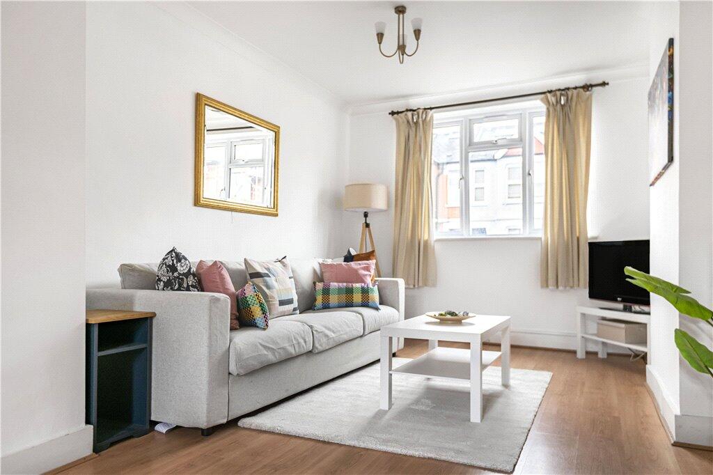 House in London - View 5