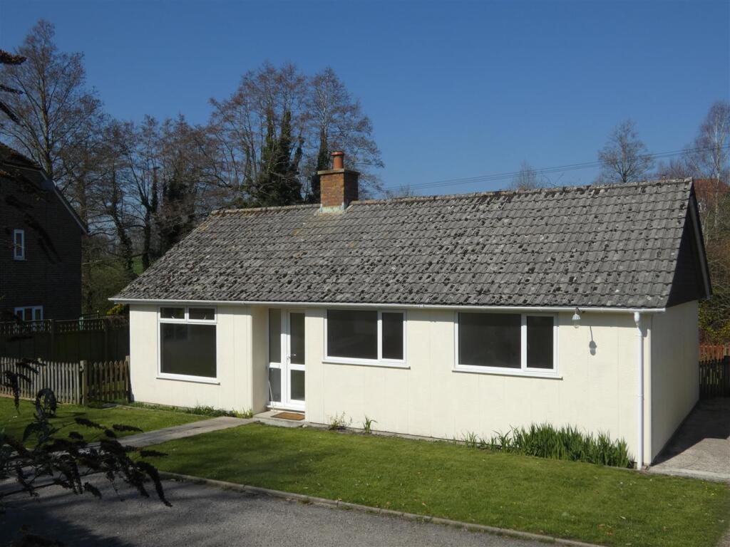 Main image of property: Fontmell Magna