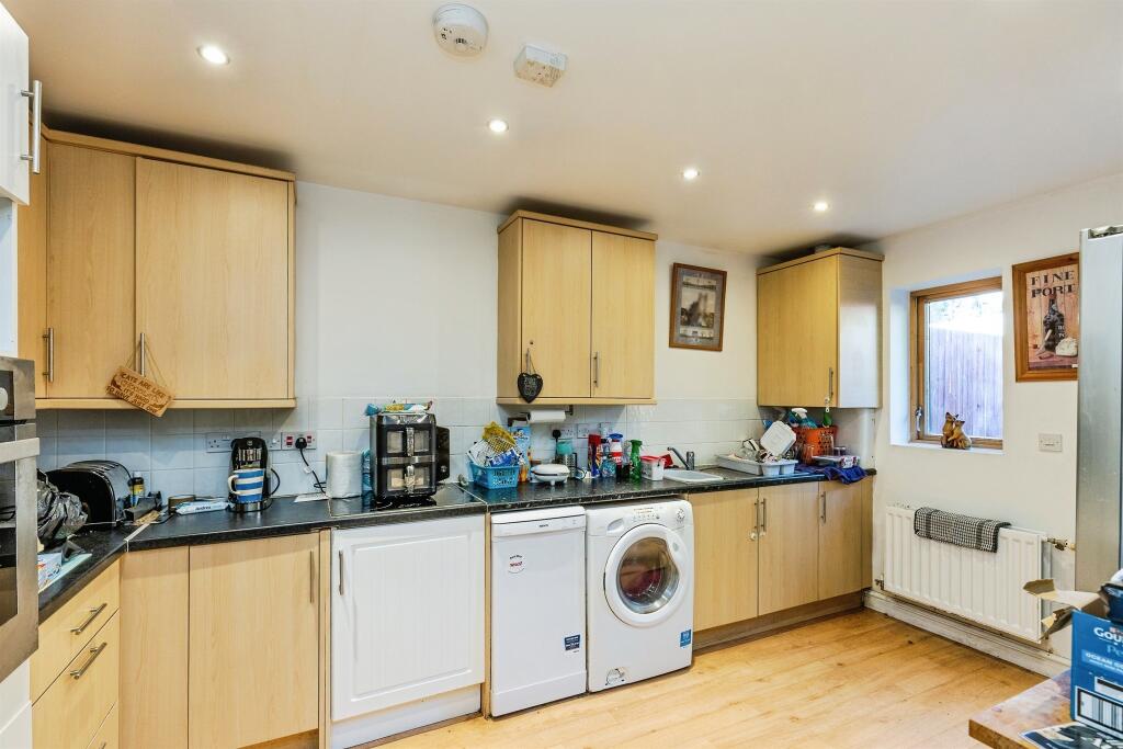 House in Bristol, Withywood - View 2