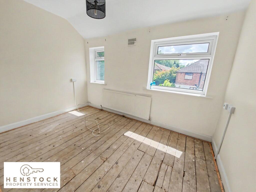 Saxwood Avenue, Manchester, M9 photo 4