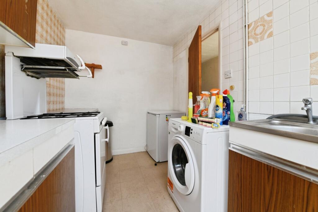 House in Braintree, Witham - More