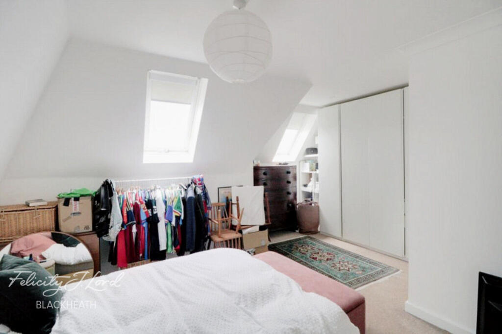 Main image of property: 26 Albion Way, London