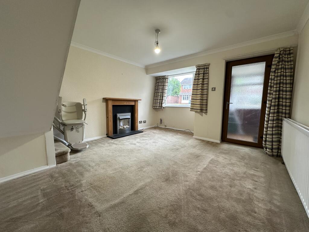 House in Warwick - View 2