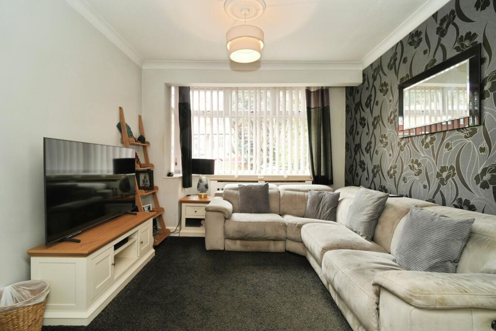 House in Bolton, Greater Manchester - More