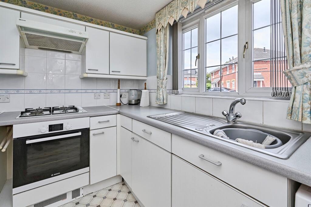 House in Sandwell, Horseley Heath - View 4