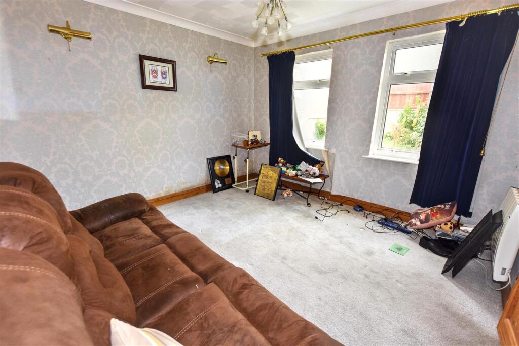 House in Camborne, High Condurrow - View 2