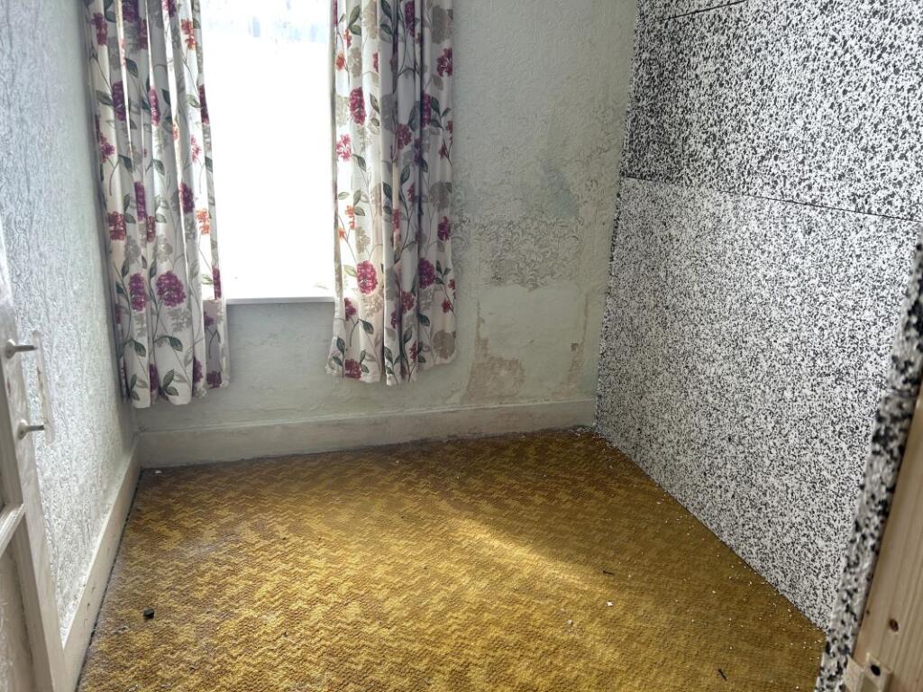 House in Milford Haven, Pembrokeshire - View 3