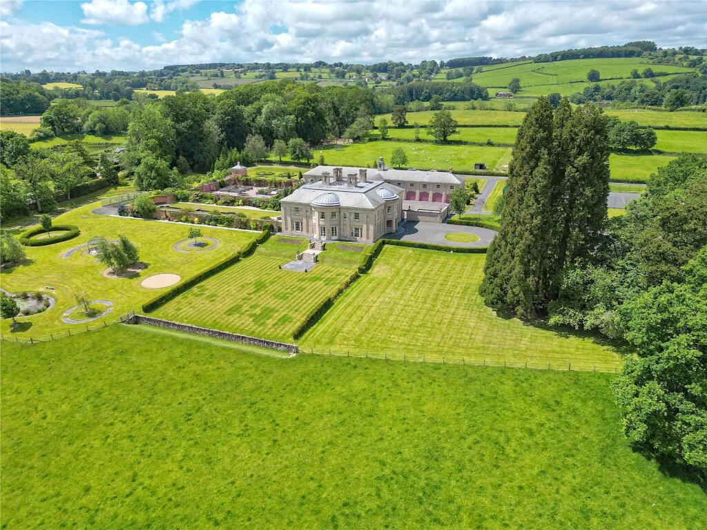The Mount, Oswestry, Shropshire, SY10 photo 2