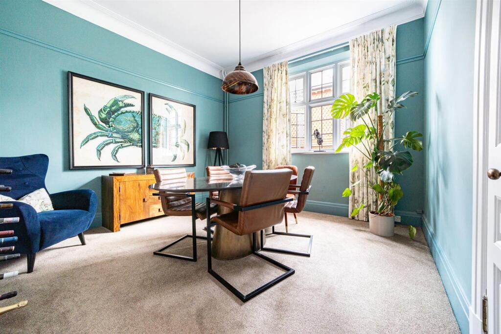 Apartment in Brighton - More