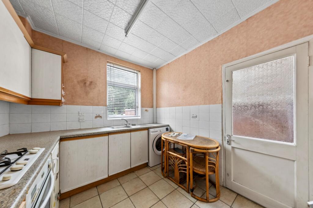 House in Warrington, Fairfield, Howley - More