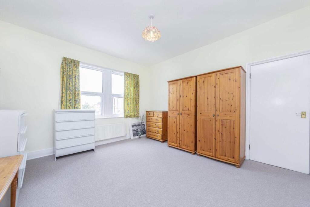 Main image of property: Harrow Road, Kensal Green