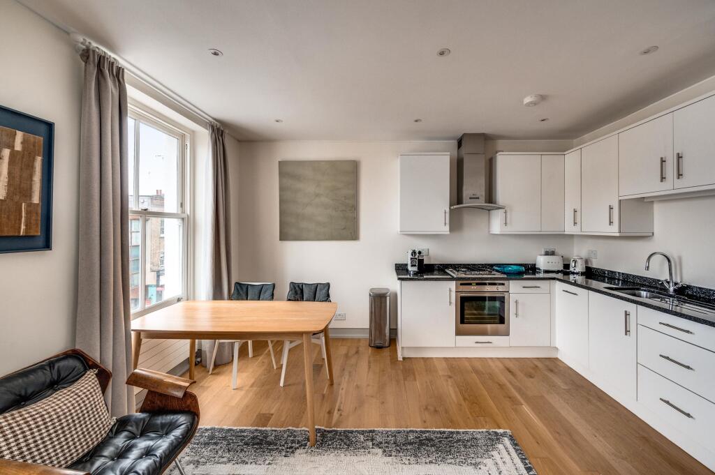 Apartment in London - View 3