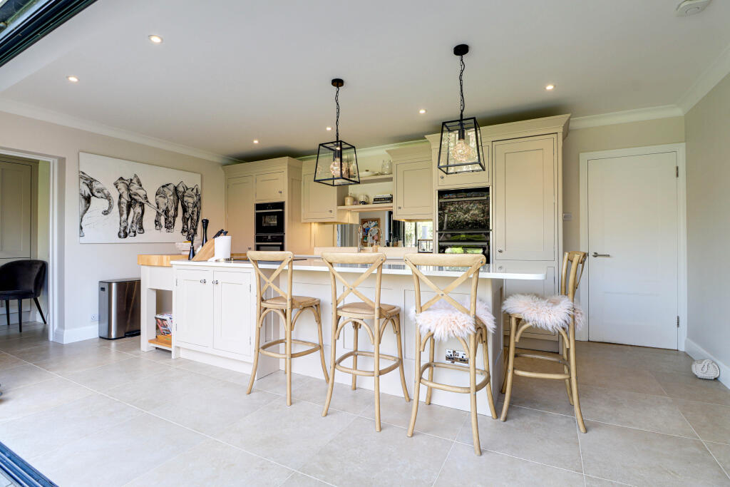 Additional image 4 of Grant Gardens, Harpenden, Hertfordshire, AL5