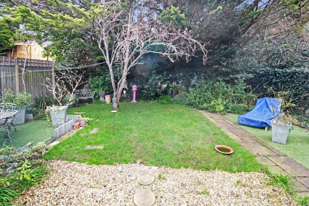 Additional image 13 of South Western Crescent, Whitecliff, Poole, Dorset, BH14