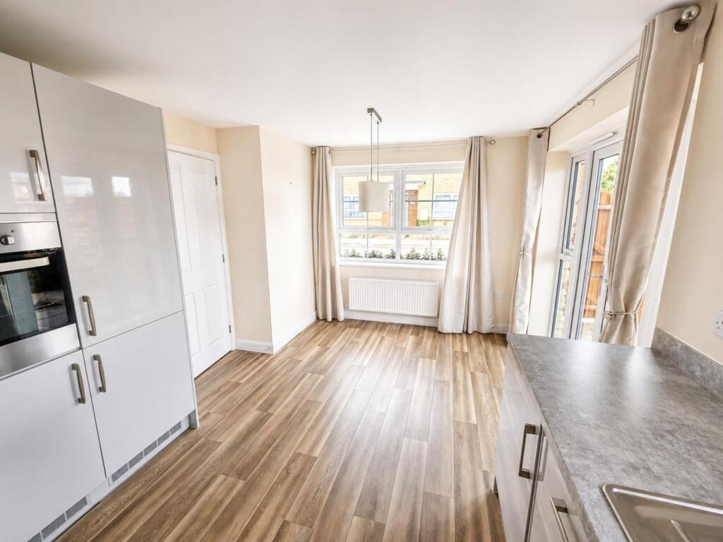 House in Melksham, Melksham Forest - View 4