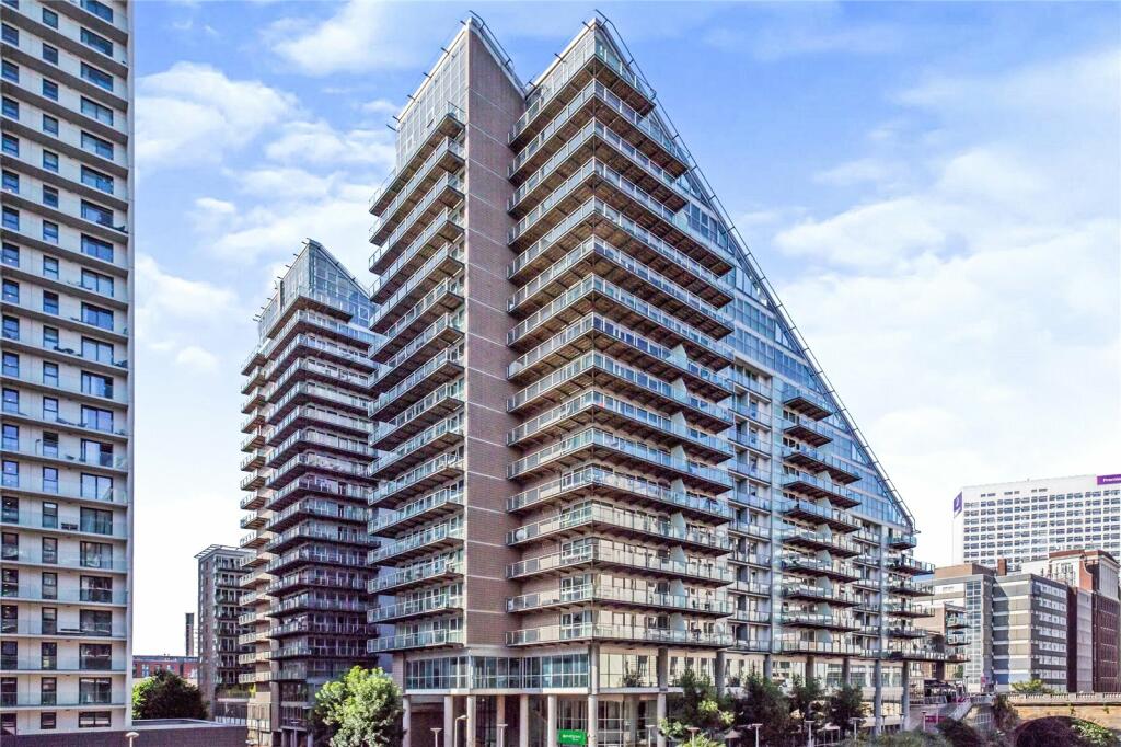 Main image of property: The Edge, Clowes Street, Salford, Greater Manchester, M3