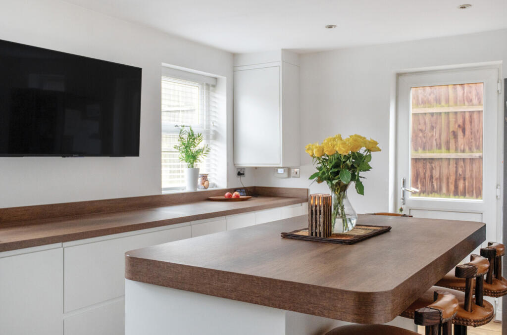 House in Binfield, Bracknell Forest - View 3