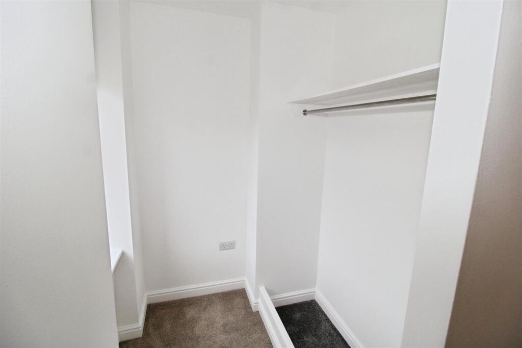 Apartment in Coventry - View 3
