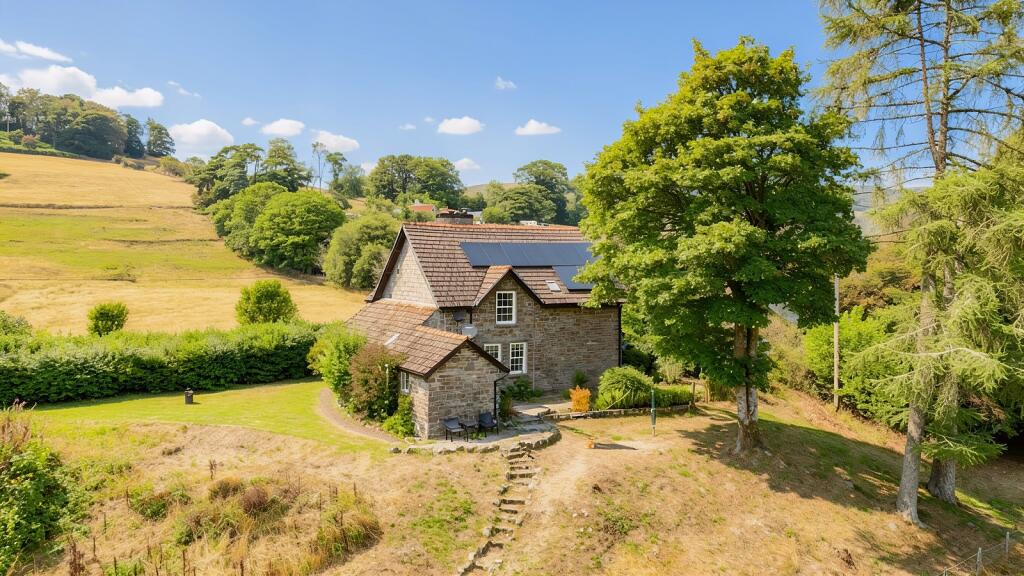 House in Llandrindod Wells