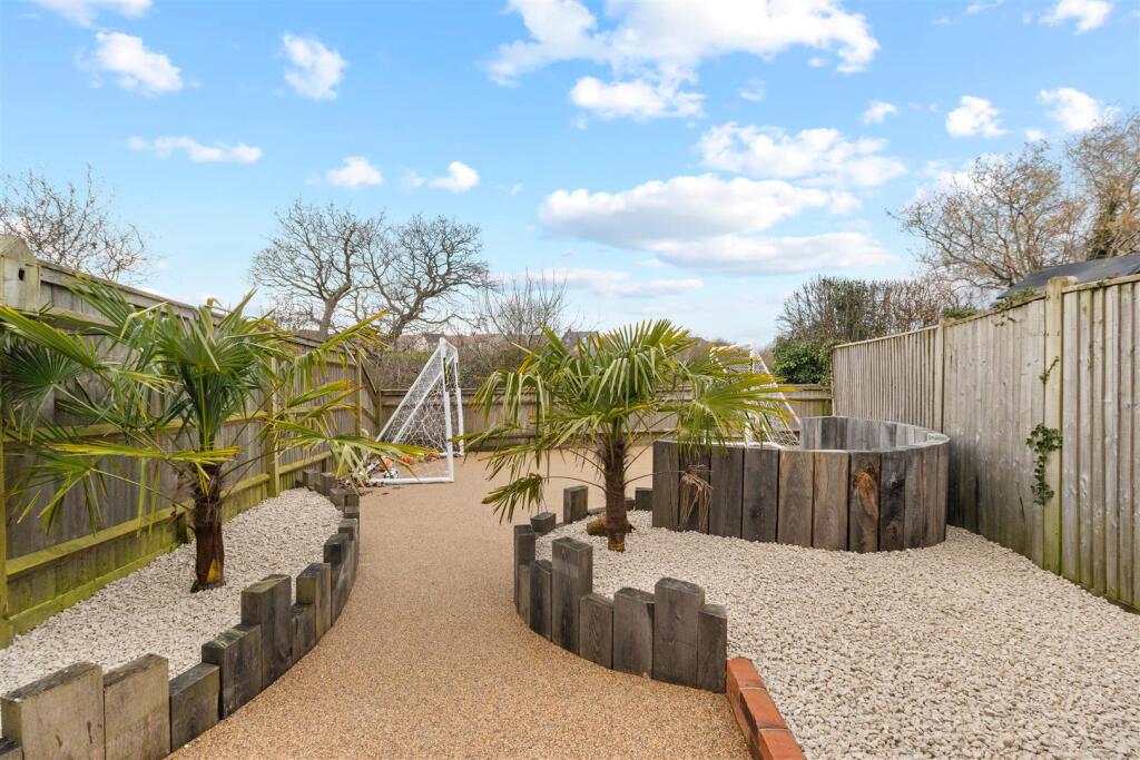 House in Wealden, Upper Horsebridge, Hailsham - View 2