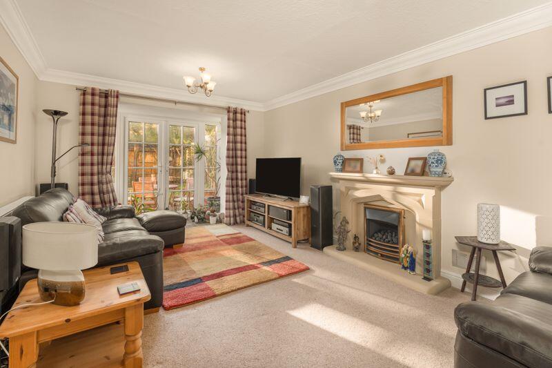 6, Rydes Close, Bodicote, Banbury photo 2