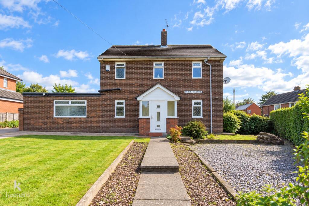 Plumpton Drive, Bury photo 2
