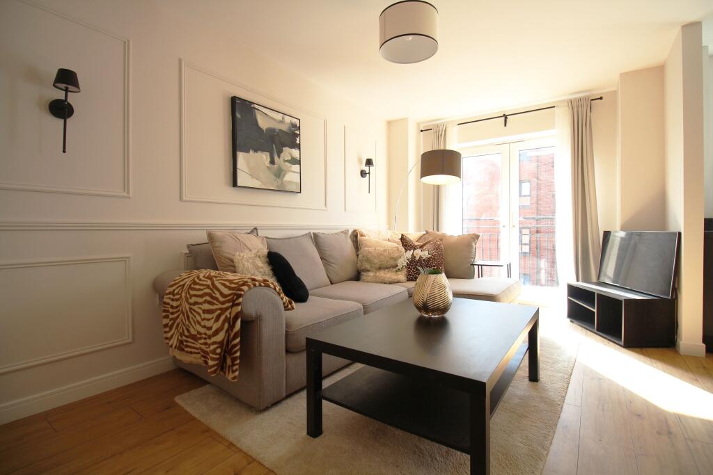 Apartment in Glasgow - View 3